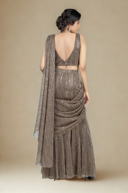 WALNUT BROWN CRUSHED JACQUARD CONCEPT SAREE