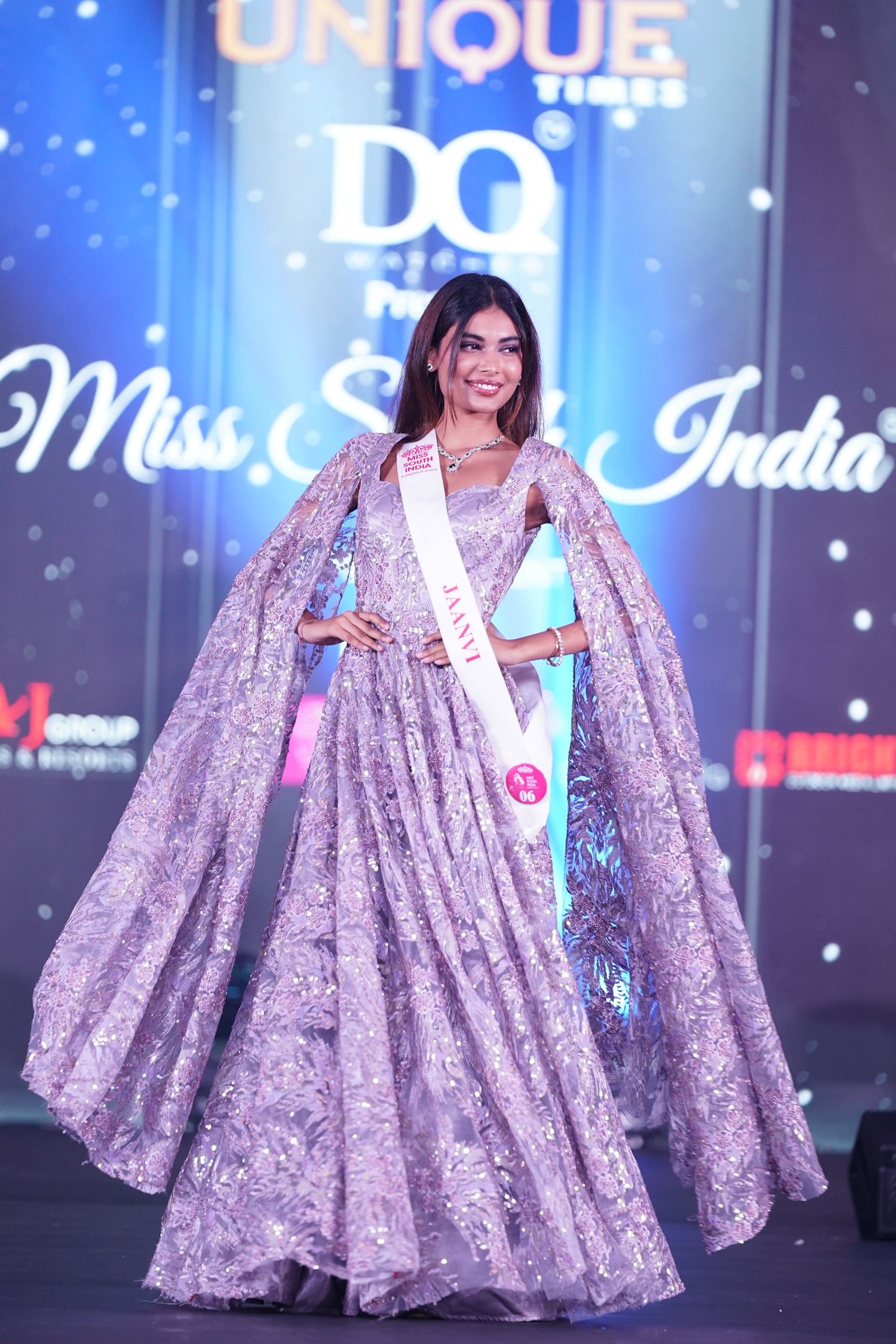 LILAC APPLIQUÉ GOLD GOWN